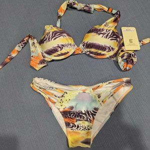 NEW Guria two piece swim suit, bathing suit , NWT, medium
